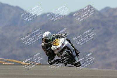 media/May-15-2022-SoCal Trackdays (Sun) [[33a09aef31]]/Turn 9 (11am)/